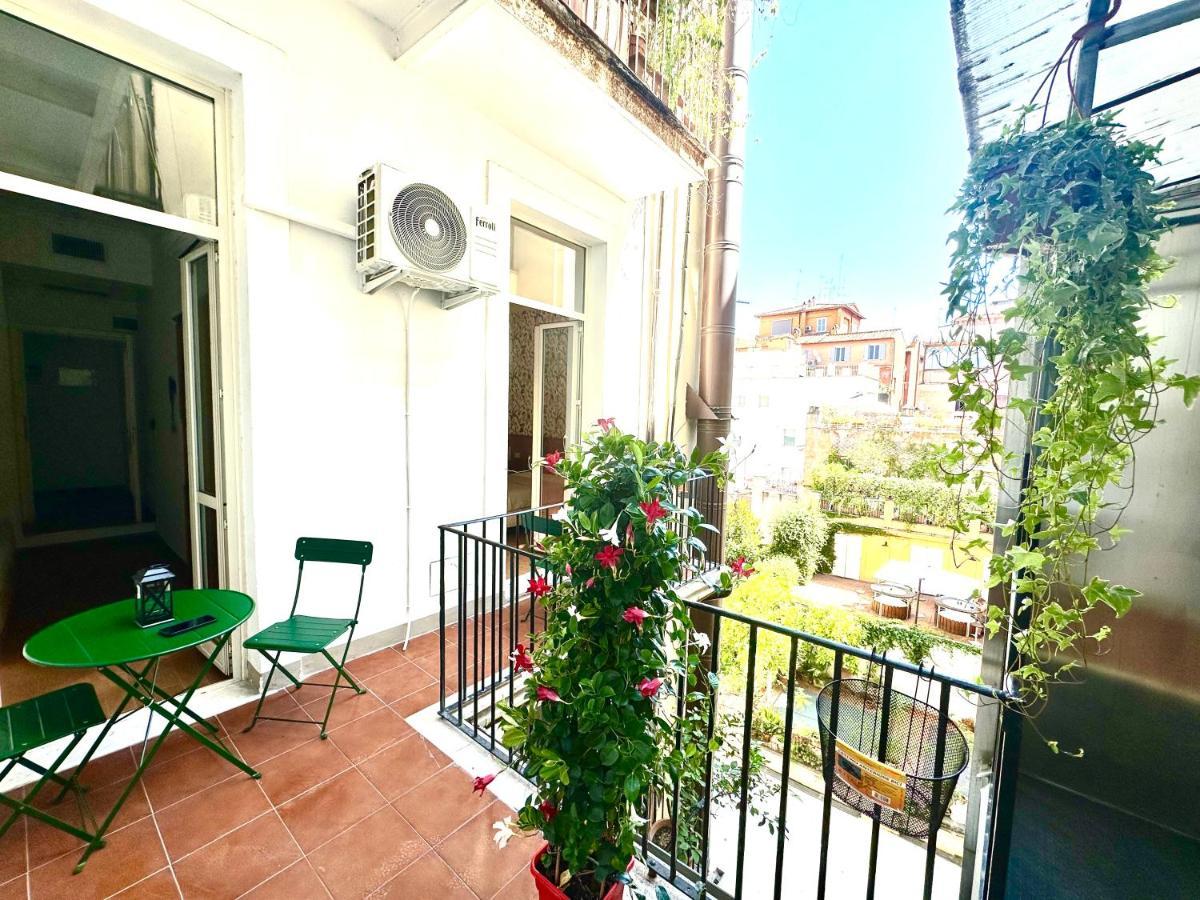 Trevi Romantic Alcova Exterior foto